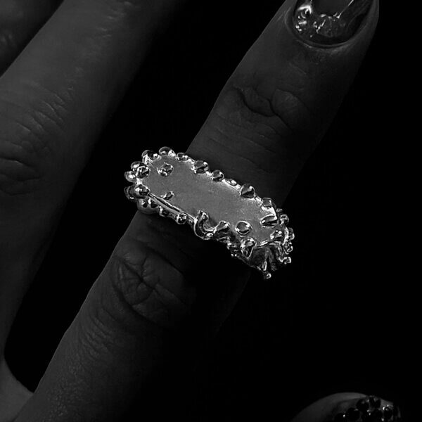 Signet Ring