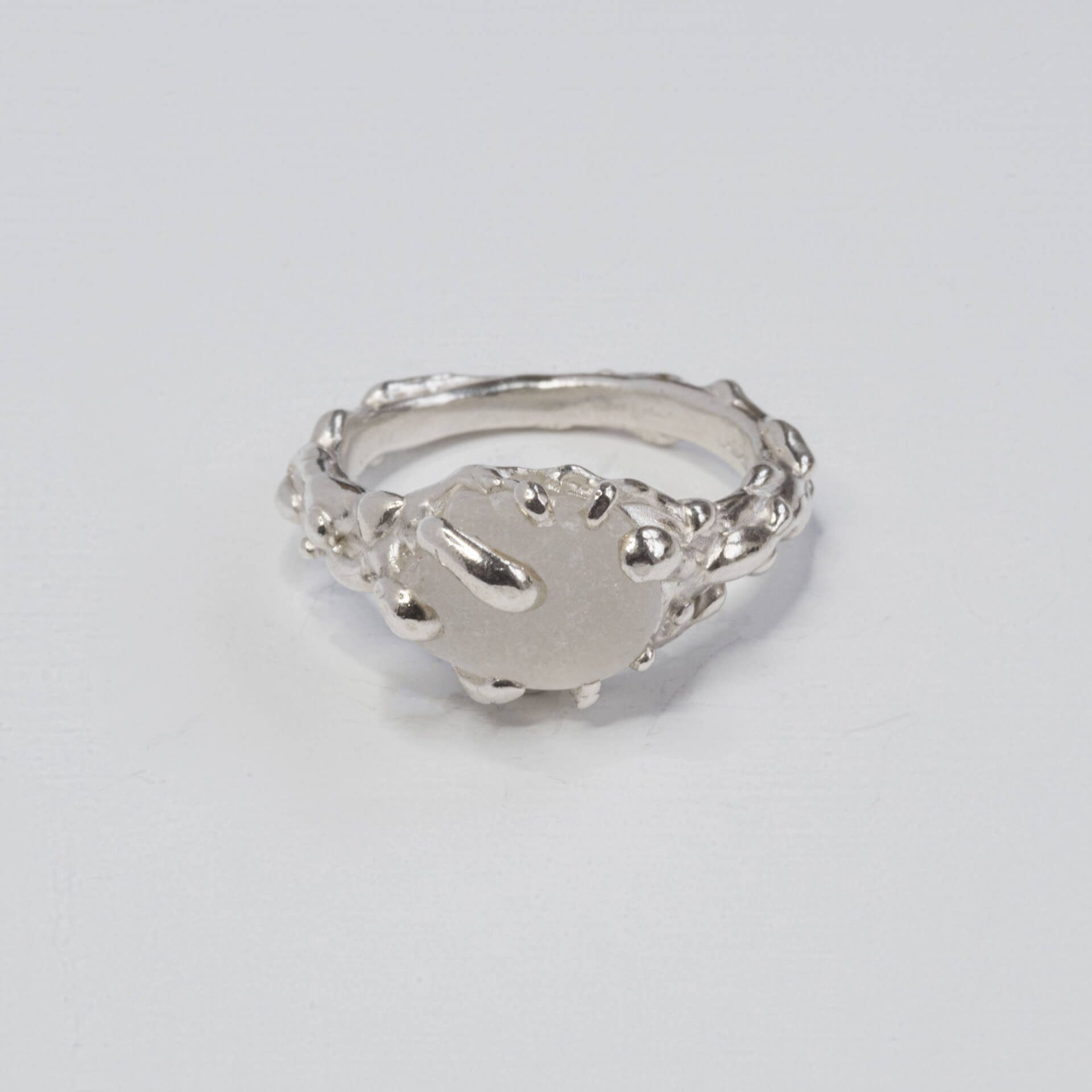 white_stone_front